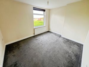 Bedroom- click for photo gallery